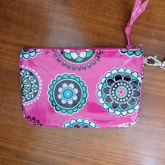 VERA BRADLEY Cupcakes Pink PVC Vinyl Zip 8" Wristlet Organizer Retired 2009 - Picture 4 of 15